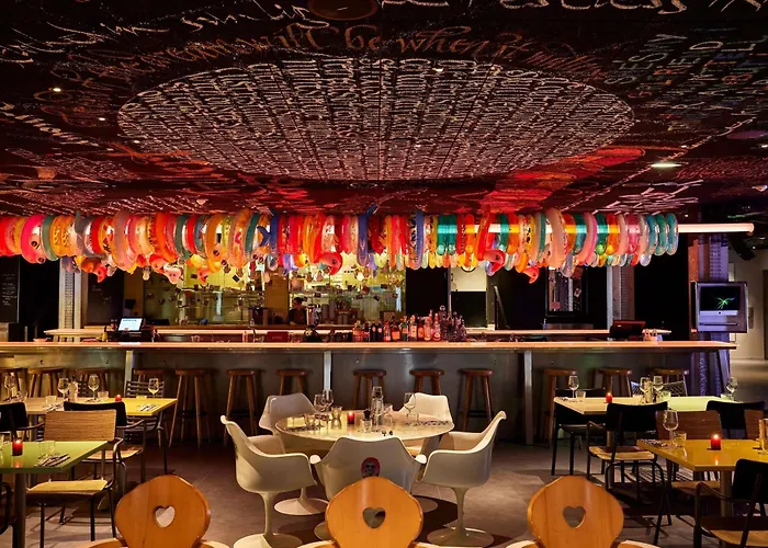 Mama Shelter Bordeaux Centre